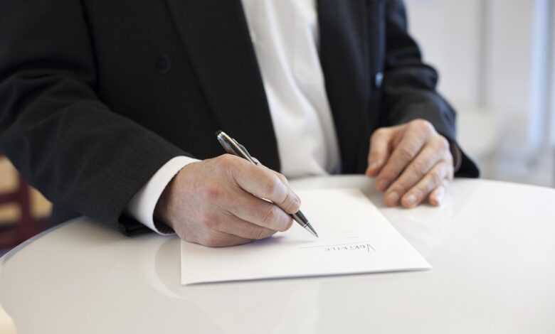 contract, signature, contract, contract, contract, signature, signature, signature, signature, signature